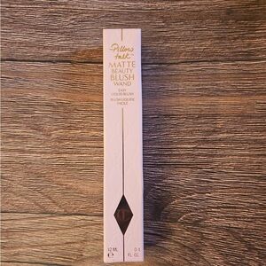 Charlotte Tilbury Pillow Talk Matte Beauty
Blush Wand
PINK POP - NIB